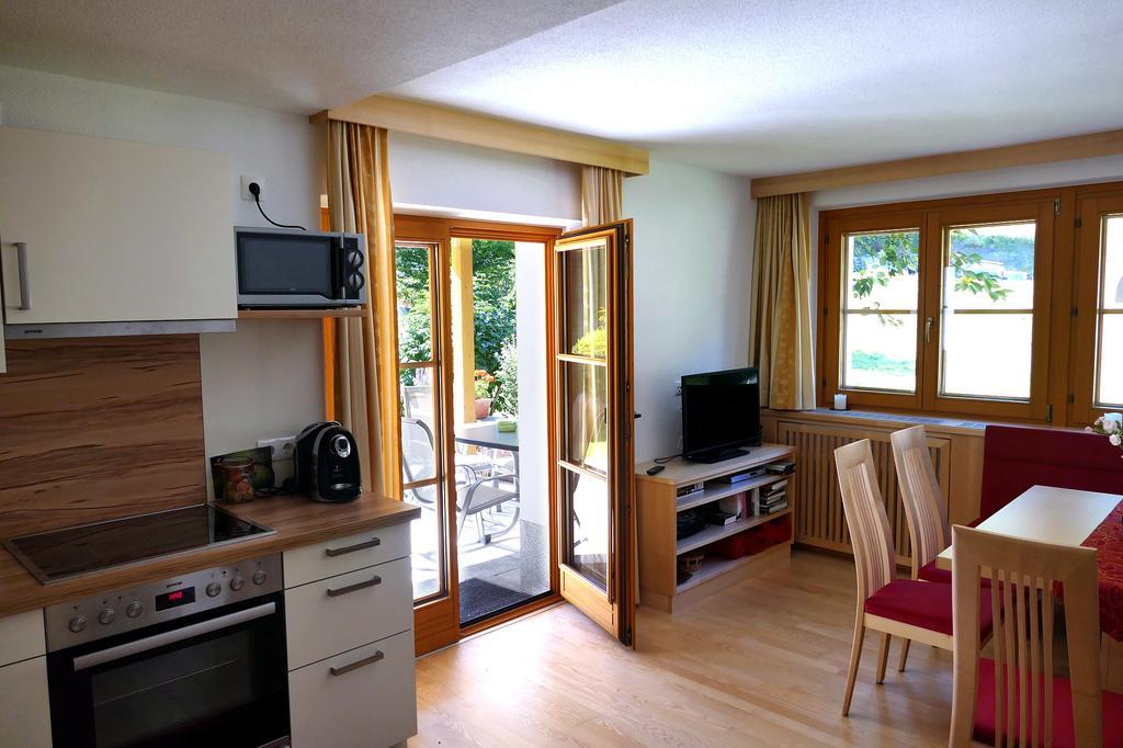 Haus Lundegg Apartamento Finkenberg Exterior foto